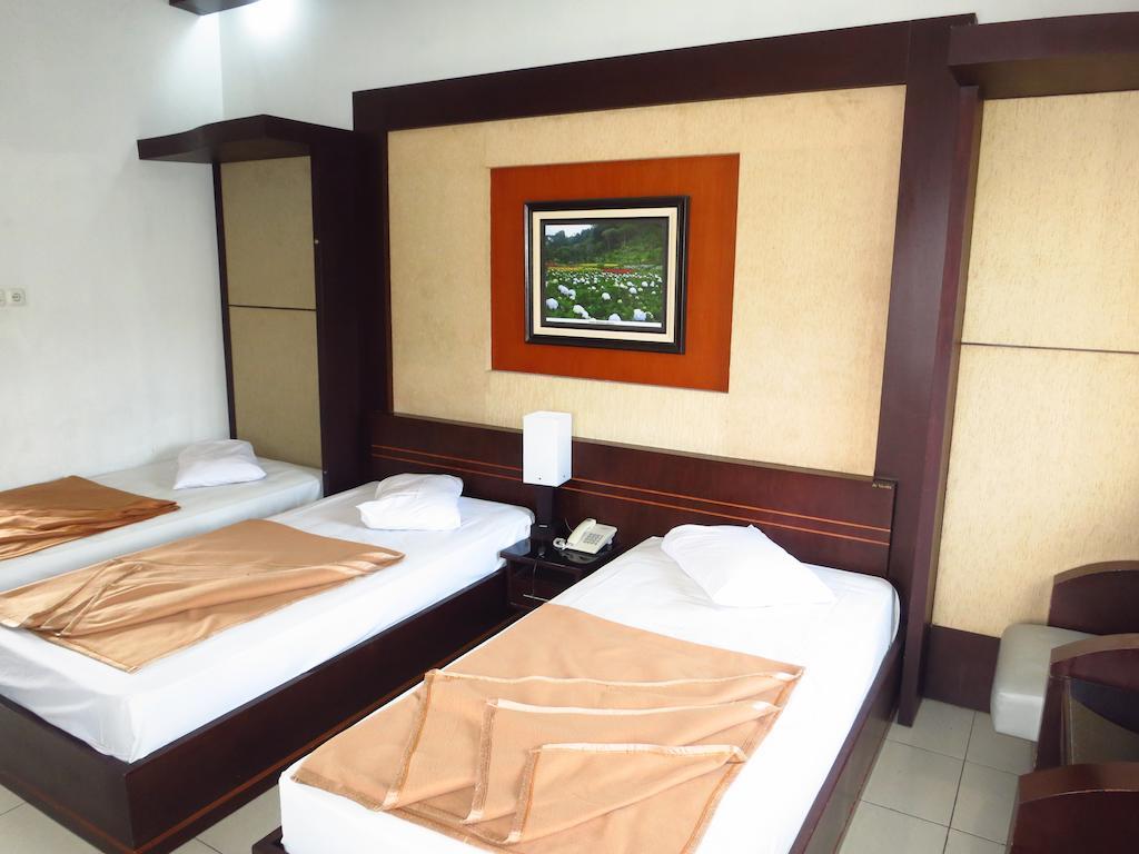 Hotel Selecta Batu  Cameră foto