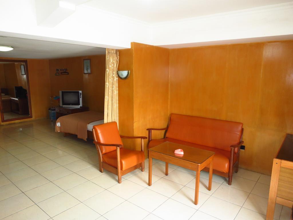 Hotel Selecta Batu  Cameră foto